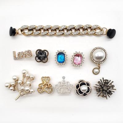 China Luxury Hot Selling Croc Shoe Chains Clog Charm Newest Bling Croc Decorations Charms Chains Rock Chains for sale