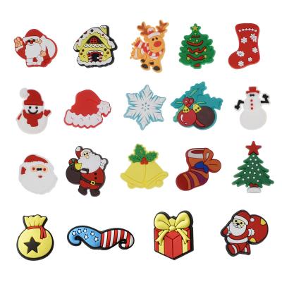 China Wholesale New Style Waterproof Xmas Soft PVC Santa Claus Soft Fang Charm For Clog Shoe Wrist Band As Kids Gift for sale