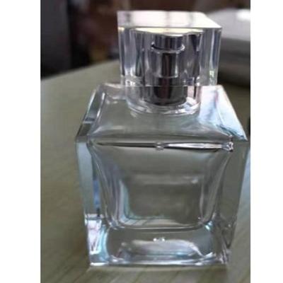 China Cosmetic Square Glass Sprayer Bottle Perfume Glass Bottle 50ml for sale