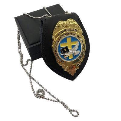 China Europe factory custom made zinc alloy leather metal military badge embossedt pin badge holder for sale