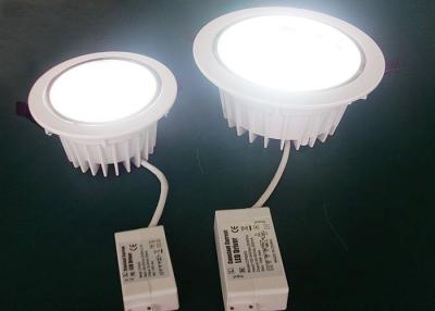 Κίνα 10W ανώτατο όριο Downlights Dimmable 100 των οδηγήσεων - 120LM/W, IP44 τοποθετημένο Downlight των οδηγήσεων προς πώληση