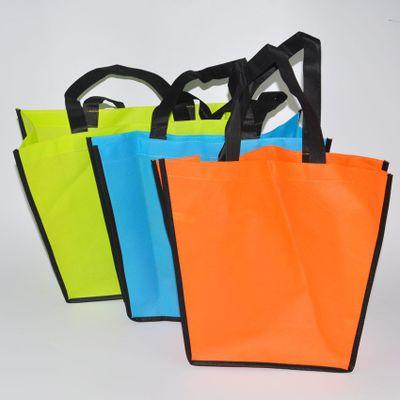 China Custom Reusable Laminated Storage Pla pp Fabric Tote Non Woven Fabric Shopping Bag With Logo for sale