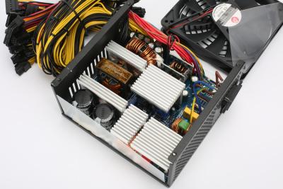 China Fuente de alimentación vatio/1800W de la PC 1600 de la fuente de alimentación de ATX para el juego de la fuente de alimentación de Atx en venta