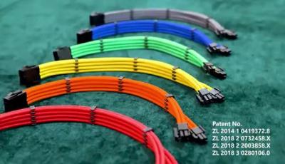 China 24 cables de extensión de Pin Braided Sleeved Power USB 18AWG femenino 300m m en venta