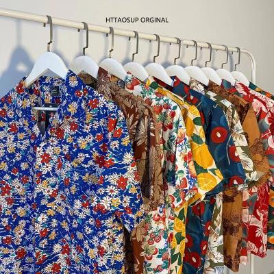 China Summer 2022 Foreign Trade Hawaiian Casual Print Shirt Men Anti-wrinkle Beach Flower Shirt New for sale