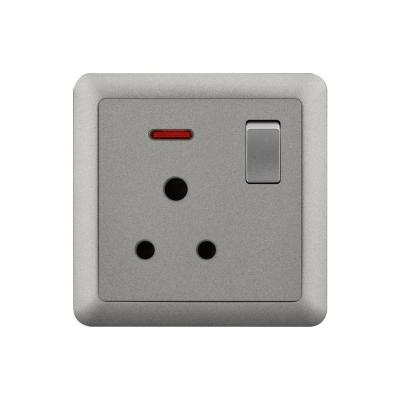 China SOHO UK Standard 250V 15A UK Residential / General Purpose Wall Sockets & Switches for sale