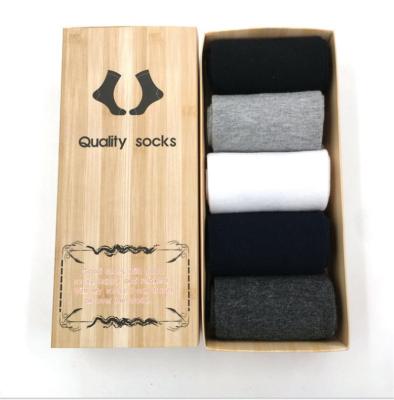 China Autumn and winter new products QUICK-DRY men's medium tube pure color socks, cotton men's business casual dress socks for sale