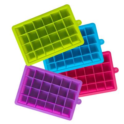 China 24 Hole Household Diy Square Large Capacity Silicone Sustainable Ice Cube Tray Mold for sale