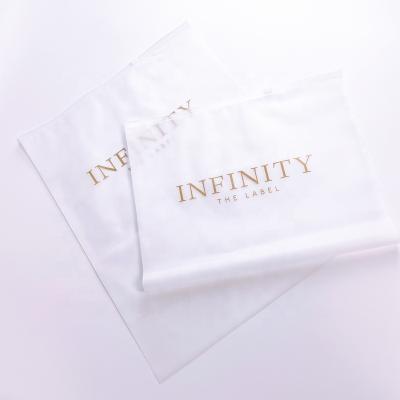 China Wholesale Recyclable Cheap Customized Transparent Plastic Bag Zip Sealing Bag With Logo for sale