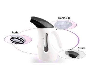 China Portable RV Garment Steamer for Clothes, Fabrics Removes Wrinkles for Cool Clothing, Travel Handheld Steamer with Large Water Tank for sale