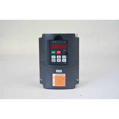 Cina DE Stock 3KW Huanyang 220V VFD Inverter Input 1 / 3 Fase Output 3 Fase Spindle Speed Controller in vendita