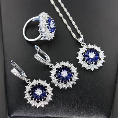 China Cute New Style Customized Zircon Pendant Jewelry Necklace Set Luxury for sale