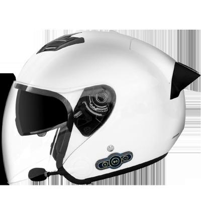 China New Design Motorcycle Sports Helmet 3000MA Long Range Electric Smart Head Sun Visor Modular BT Helmet for sale