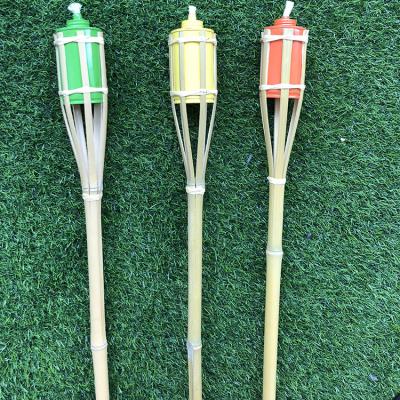 China 60CM Bamboo Outdoor Tiki Torch Canister Garden Torch Natural Garden Torch No Weaving Colored for sale