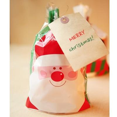 China 2022 Disposable Santa Claus Cookies Candy Decoration New Year Christmas Loot Bags Gift Bags For Muffin Christmas Supplies for sale