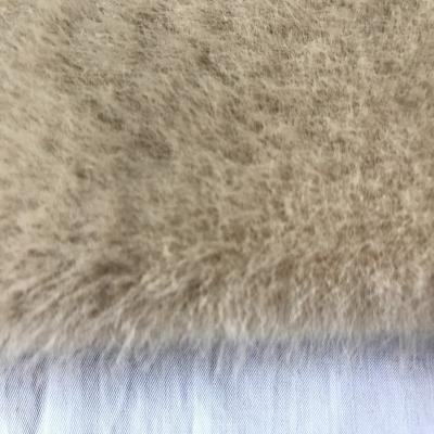 China Luxury High Quality Faux Fur Fabrics Woman Clothes 2021 Trending Winters With Wholesale Price for sale