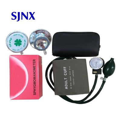 China Plastic Blood Pressure Monitors Alpk2 Mechanical Aneroid Sphygmomanometer Sphygmomanometer With Stethoscope for sale