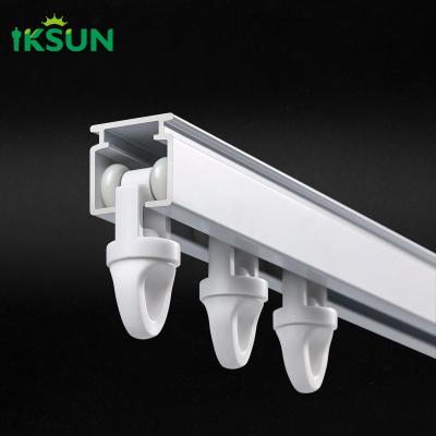 中国 Retractable Extendable Telescopic Curtain Track Rail Smooth And Silent 販売のため