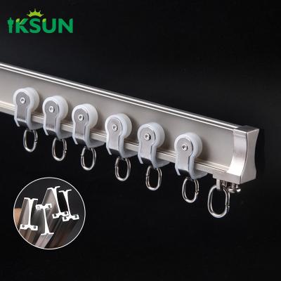 Cina 670cm Curve Metal Curtain Rail Flexible Bendable Curtain Rail Track per finestre a forma L U in vendita