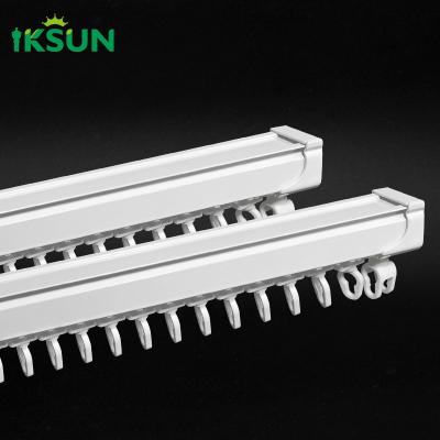 中国 Heavy Duty S Fold Curtain Track Ripple Wave Curtain Rail  1.2mm Thickness 販売のため