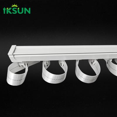 Cina 5.8m Length S Fold Curtain Rail Aluminium S Wave Fold Curtain Track in vendita