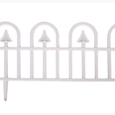 China Wholesale Balcony Garden Fence Panel Decorative White Fence Panel Chinese Made Black Waterproof Easily Assembled for sale