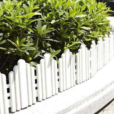 China Easily Assembled Plastic Lawn Border Border Garden Edging Mini Garden Fence Insert Decoration Small Size for sale