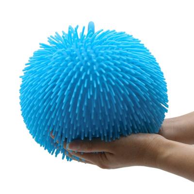 China Sports Toy 20Cm Fluffy Tpr Bouncing Giant Inflatable Ball Game for sale