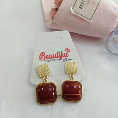 China Sustainable Custom Garment Hang Tags Recyclable Paper Label With Apparel Brand Logo Earrings Hang Tags for sale