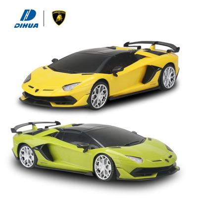 China 27 MHz Official Licensed 1:24 Scale Car Lamborghini Aventador SVJ Roadster Remote Control Model Toy Drift Sports Car for sale