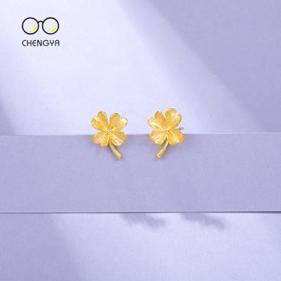 China 24K Clover Sand Gold Jewelry Vietnamese Four Leaf Clover Earrings Small Cool Trendy Gold Women Earrings for sale