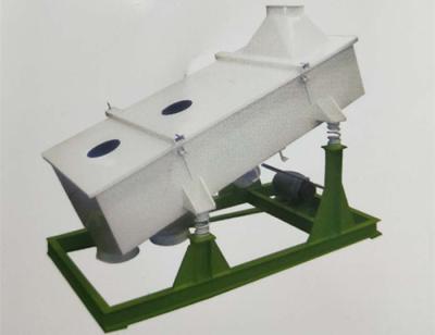 China Low Consumption Feed Cleaner Machine Stable Running Grain Pre Cleaner for sale