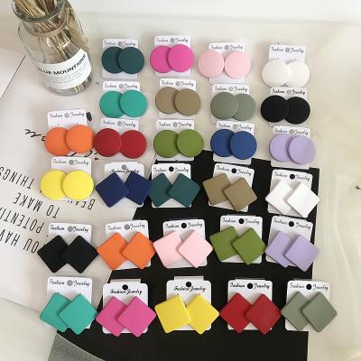 China 2021 Modern Female Jewelry FASHIONABLE Color Paint Color Squares Shape Round Acrylic Earrings for sale