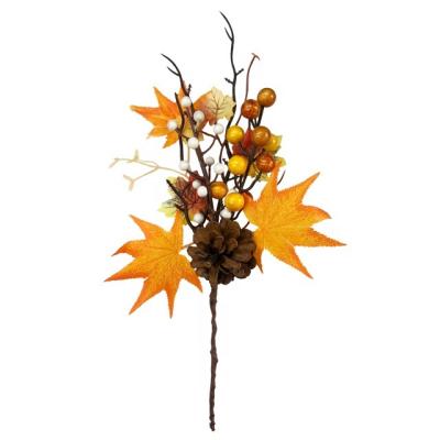 China Artificial Autumn Display Wreath Pumpkin Bouquet Festival Decoration Easter Decor Maple Leaves Berries for Halloween Home Decoration for sale