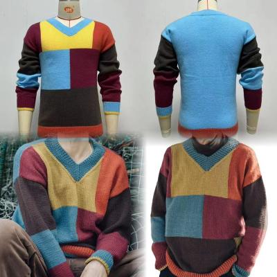 China Anti-pilling Winter fashion men clothes colorblocking v neck sweater top casual knitted sweatshirt men jumpers for sale