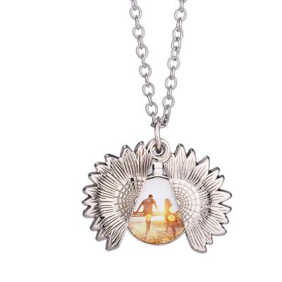 China CLASSIC Christmas Pendant Jewelry Gold Plated Rose Zinc Alloy Blank Necklaces Water Drop Heat Transfer Sublimation Pendant Necklace for sale