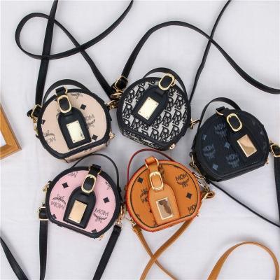 China Fashion Round MOM PVC Child Designer Bag Best Selling Designers Kids Children Purse Baby Purse Handbag for sale