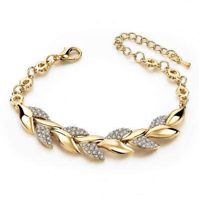 China Charm Gold Bangle Diamond Fashion Bangle Vintage Leaf Chains Women Adjustable Bracelet Wedding Bridal Jewelry for sale