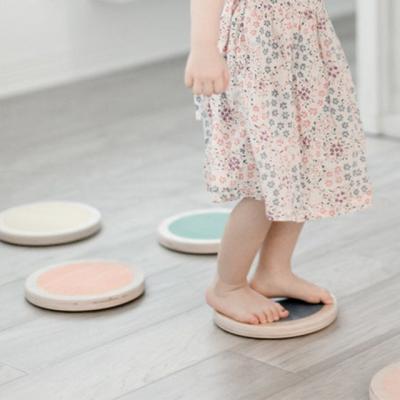 China Educational Toy Wooden Stepping Stones for Kids Natural Mindful Play and Study Educational Toys for Children Balance Wooden Stepping Stones for sale