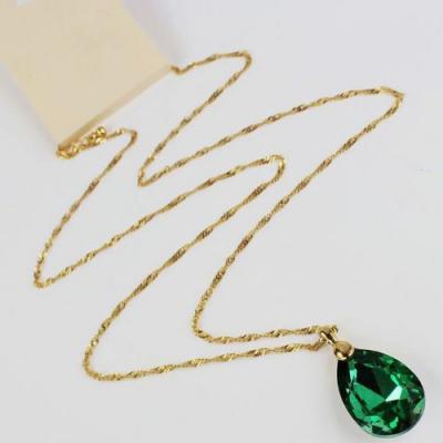 China Meaningful Good Quality ALLOY Green Jade Pendant Necklace With Gold Chain for sale