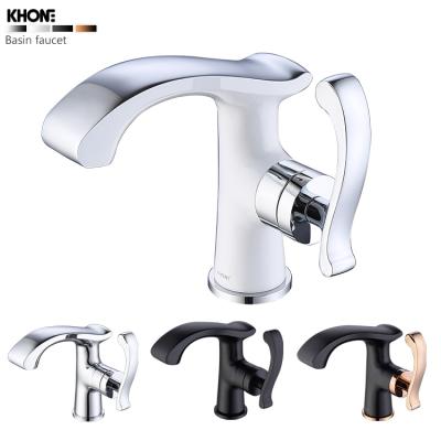 China Scandinavian High Quality Modern Designed Brass White Bathroom Faucet Pull Down Taps Faucets for sale