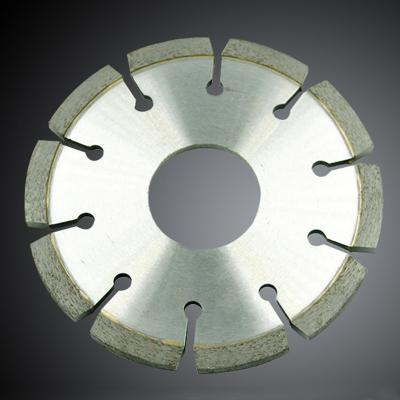 China Concrete Cut Cutting Disc Flush Cut Segmented Granite Stone Slotting Circular Diamond Saw Blade for sale