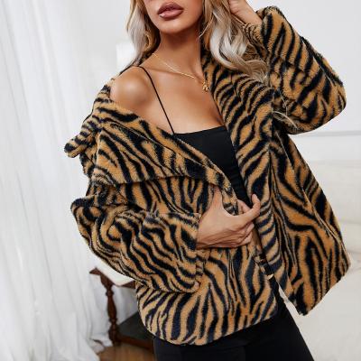 China Hot Selling Winter Viable Fashion Women's Plush Long Sleeve Casual Women's Loose Lapel Loose Coat Jacket for sale