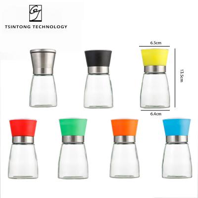 China Wholesale 100ml 200ml Hand Grinder Freshness Retaining Salt And Pepper Grinding Spice Shaker Glass Bottle With Lid for sale