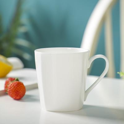 China Sustainable Porcelain Supplier Plain White Ceramic Mugs And White Square Cups Porcelain Mugs for sale