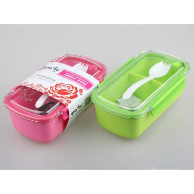 China 2 Compartment Plastic Freshness Storage Lunch Box With Fork 750ml for sale