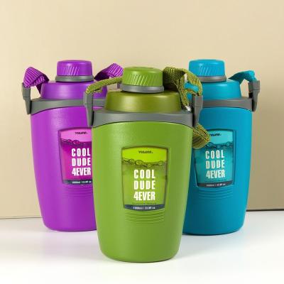 China Hot Selling Sustainable Portable Kids Sports Plastic Water Bottle With Lid 1000ml for sale