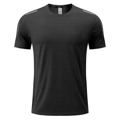 China Anti-Wrinkle Custom White Mens T-shirts Luxury Brands Graphic Mens Sportswear T-shirts Simple OEM for sale