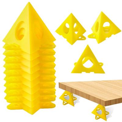 China ABS 10pcs Painter Triangle Pyramid Stand Carpenter Non-Stick Rack Tool Woodworking Accessories Elevator Pads Wooden Support Paint for sale