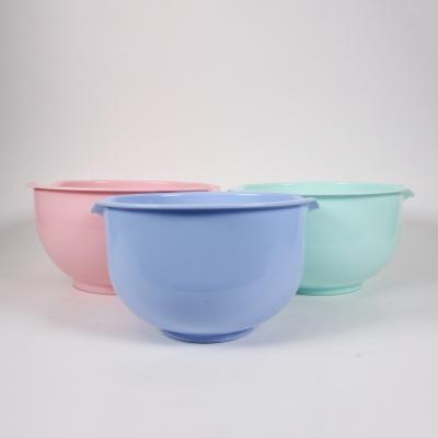 China Viable Accessories Silicone Food Grade Kitchen Fruit Salad Cake Non-Slip Mixing Bowls For Cake Baking for sale